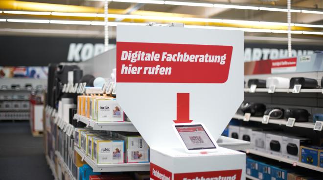 „Kunden-Rufbutton“ für ein interaktives Einkaufen bei MediaMarkt, Foto: MediaMarktSaturn