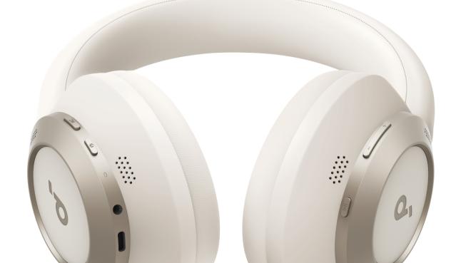 soundcore Space One Pro in creme