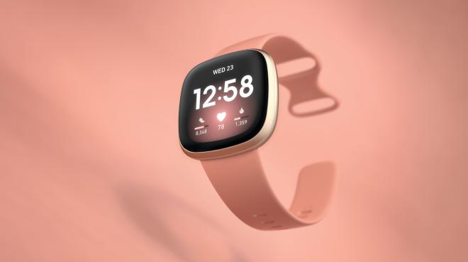 Product laydown photography for Fitbit Versa 3.