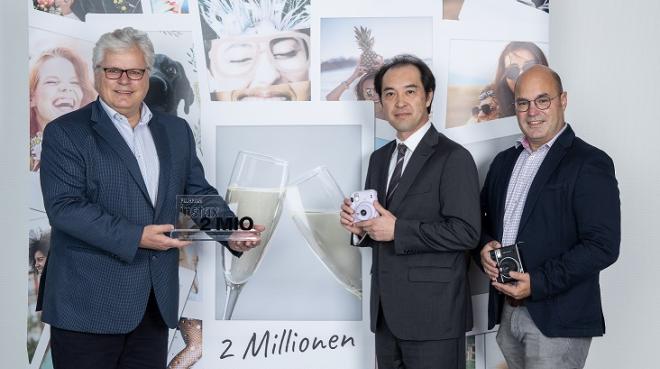 Bernd Gansohr, Hiromoto Matsushima und Stephan Althoff (v. l. n. r.), Foto: Fujifilm